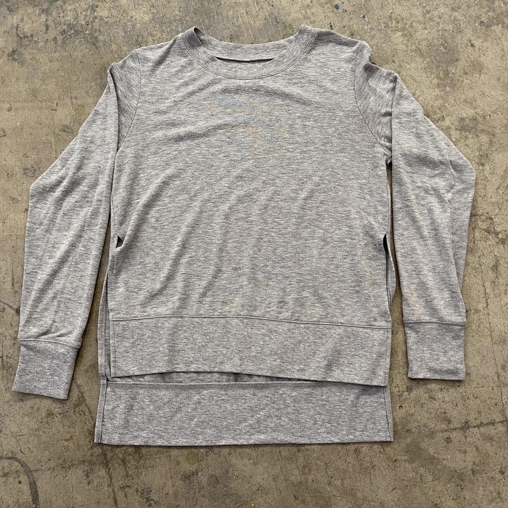 Alo Yoga Sweater